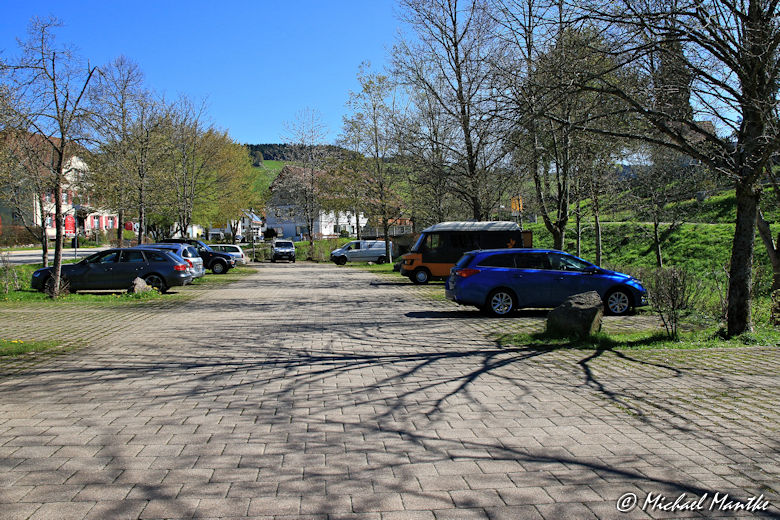 Parkplatz vor Kloster St. Peter