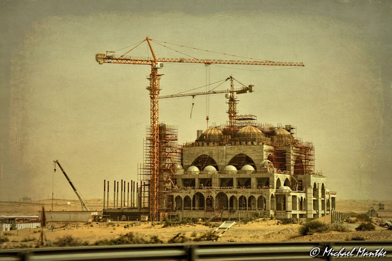 Fujairah Baustelle in der Wüste