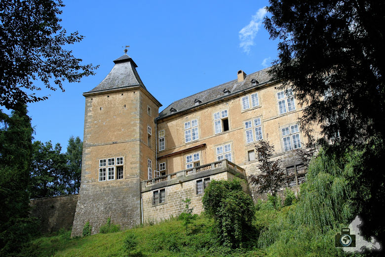 Burg Beaufort in Luxemburg - Renaissanceschloss