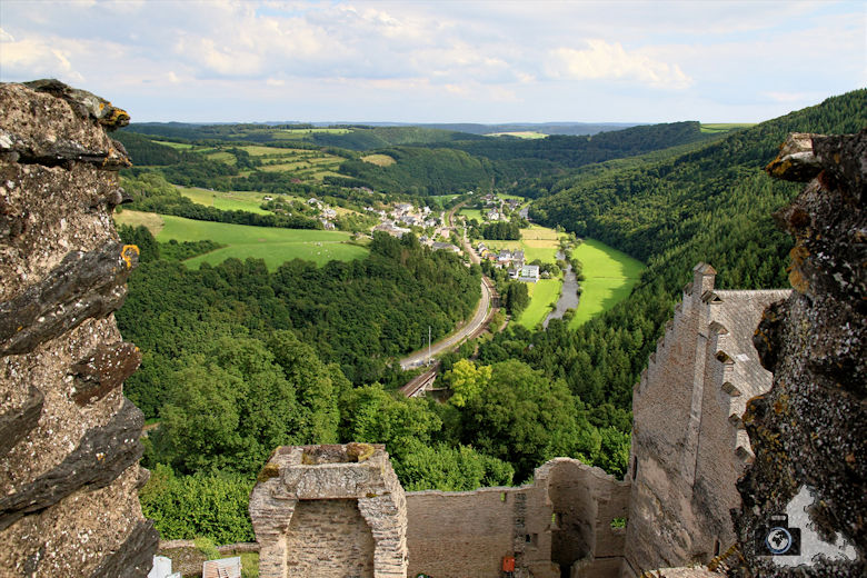 Aussicht von der Burg Bourscheid, Luxemburg