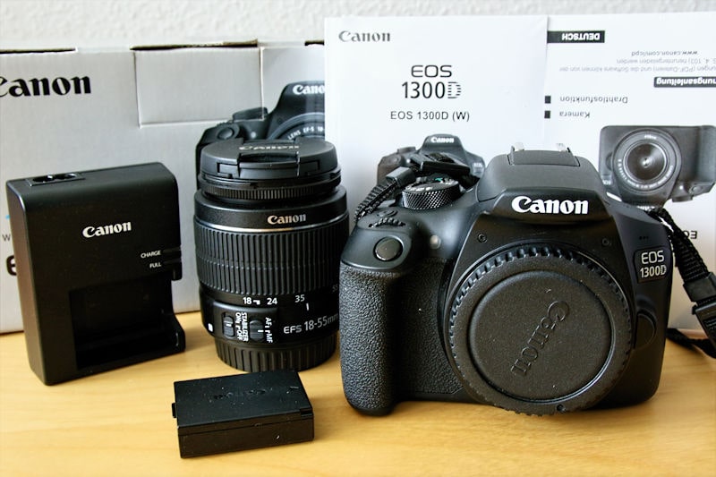 canon-eos-1300d-lieferumfang