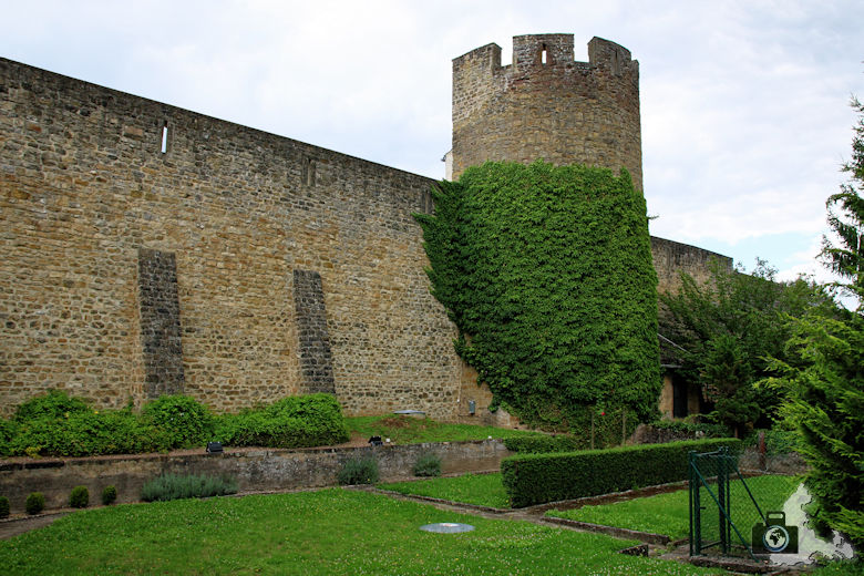 Stadtmauer in Echternach, Luxemburg
