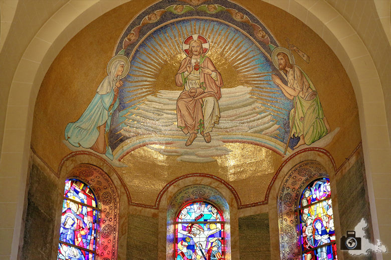 Clervaux Pfarrkirche Mosaik