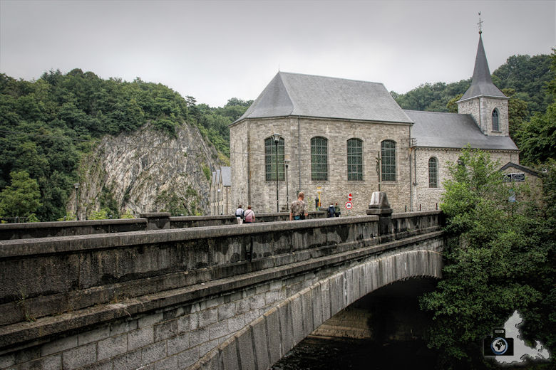 Brücke über die Ourthe in Durbuy in den Ardennen