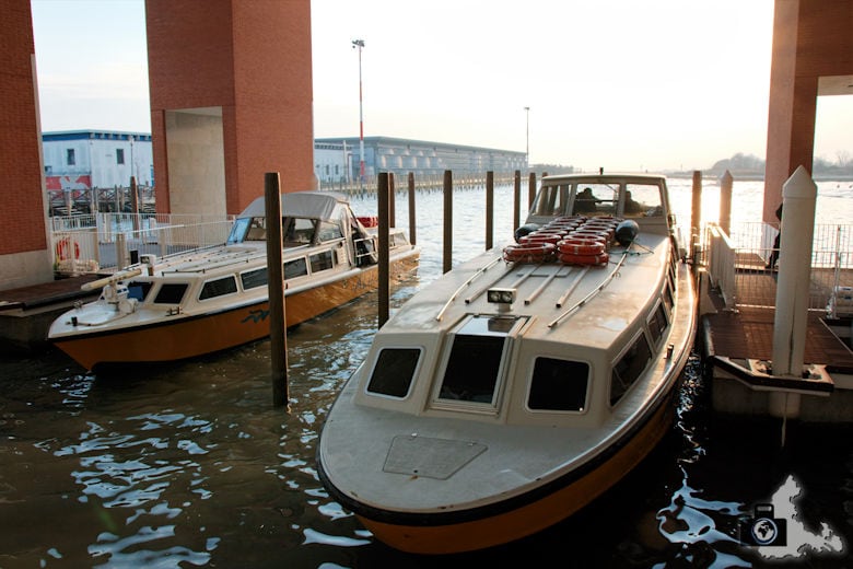 Mit dem Boot der Alilaguna vom Flughafen Marco Polo nach Venedig