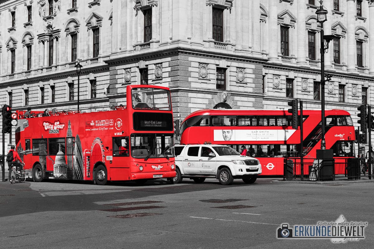 Color-Key Bild - Rote Doppeldecker Busse in London