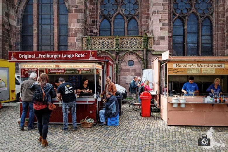 Freiburger Münster - Streetfood auf dem Münstermarkt