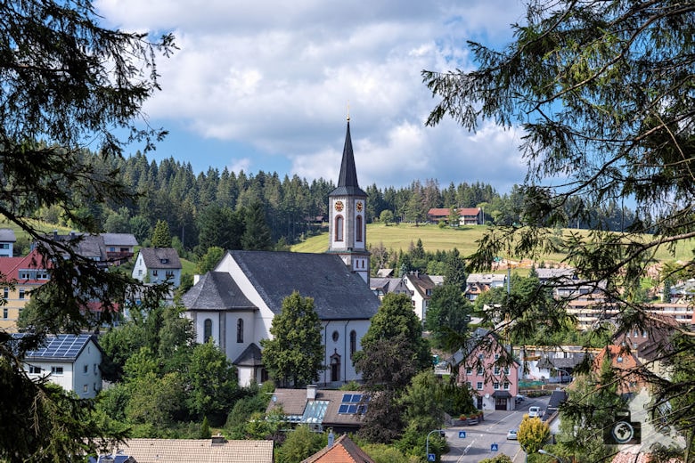 Kirche, Schwarzwälder Genießerpfad Heilklima-Steig Schönwald
