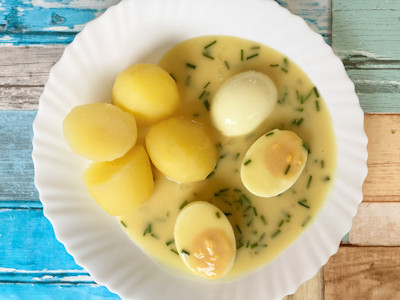 Rezept - Deutsche Küche - Senfeier mit Kartoffeln