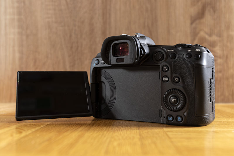 Canon EOS R5 - Display