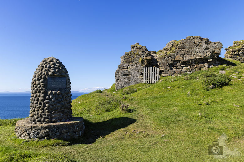 Isle of Skye Highlights - Duntulm Castle